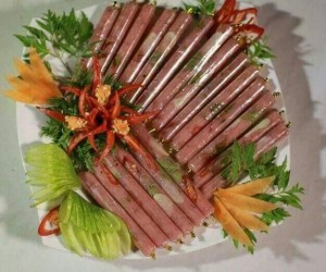 Nem chua Ý Bình